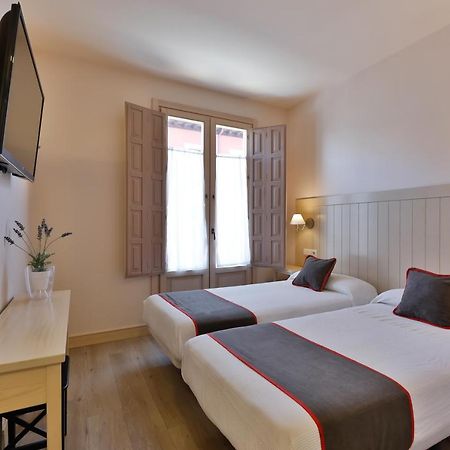 Hostal La Chata By Vivere Stays San Ildefonso ภายนอก รูปภาพ