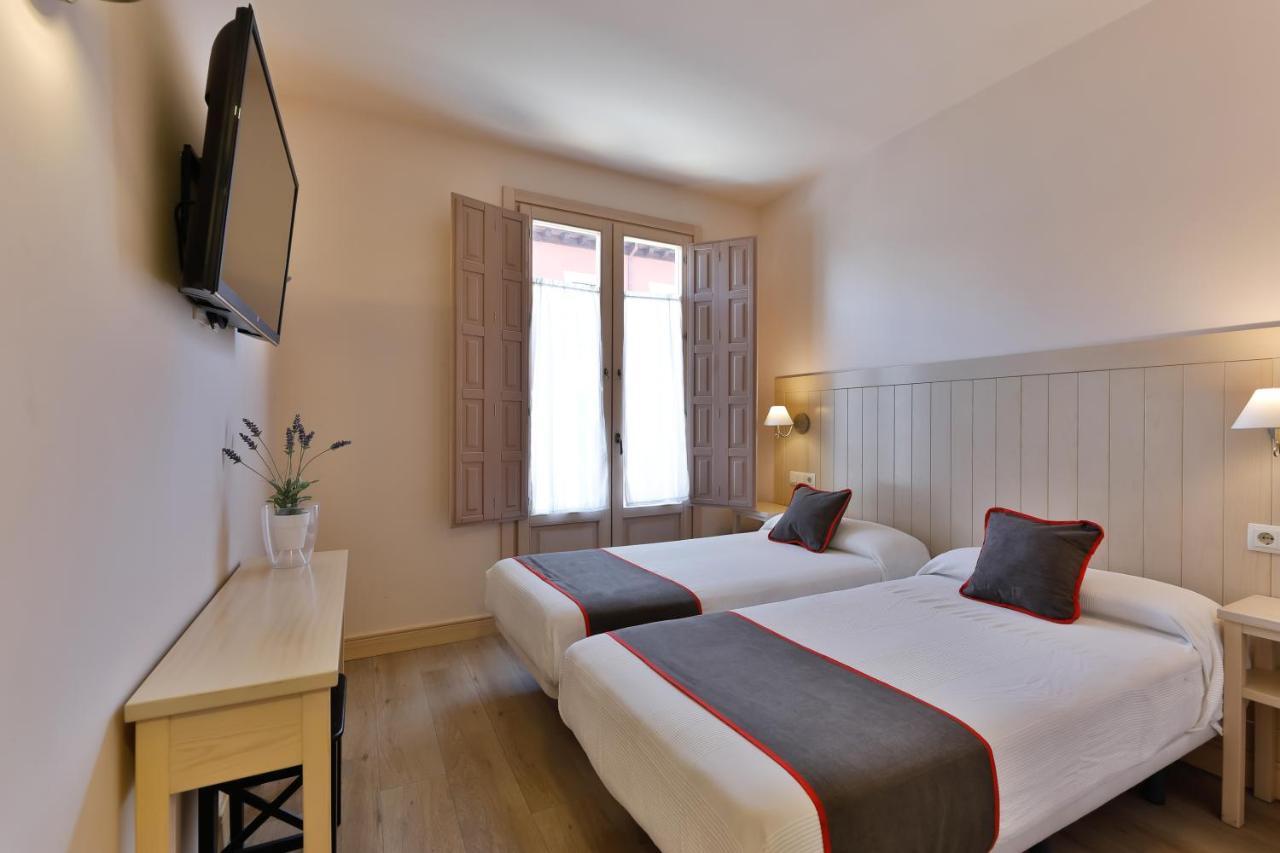 Hostal La Chata By Vivere Stays San Ildefonso ภายนอก รูปภาพ