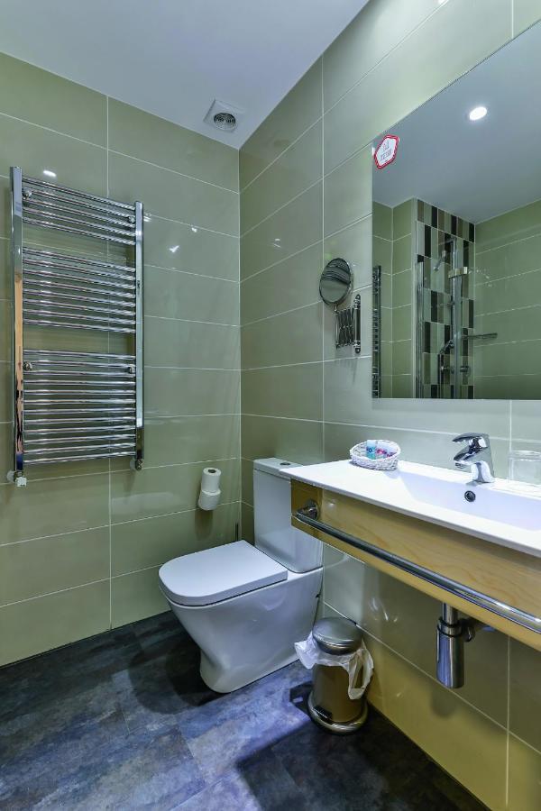 Hostal La Chata By Vivere Stays San Ildefonso ภายนอก รูปภาพ