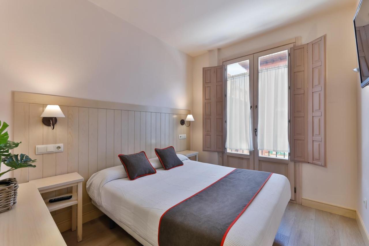 Hostal La Chata By Vivere Stays San Ildefonso ภายนอก รูปภาพ